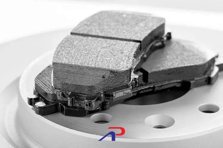 افزایش طول عمر لنت ترمز | 5 راهکار موثر
