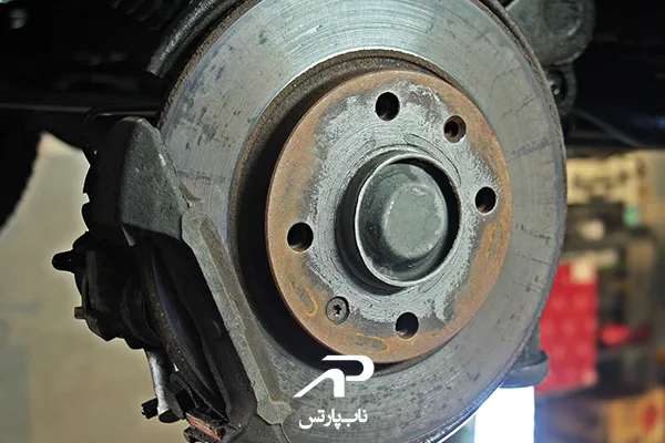 درگیری دائمی لنت ترمز با دیسک و عواقب آن